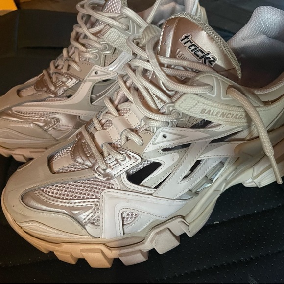 Balenciaga Track 2 - Picture 1 of 4